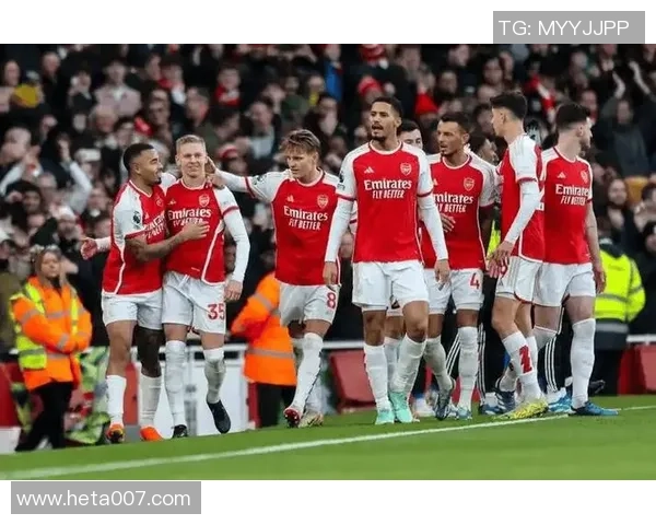 曼联与阿森纳2005年经典对决回顾：激情四溢的英超巅峰之战