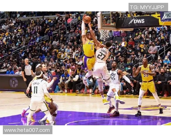 湖人对阵爵士季前赛精彩直播全程回顾与分析