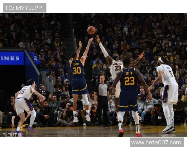 勇士与奇才对决精彩瞬间回顾与精彩表现分析