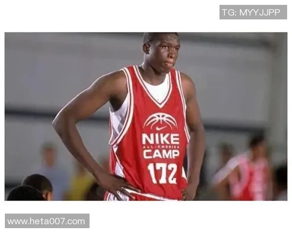 齐麟的篮球之路：从青涩少年到赛场明星的成长故事