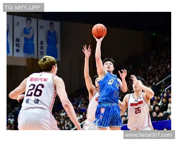 广州篮球队防守反击战术分析及其成败得失探讨